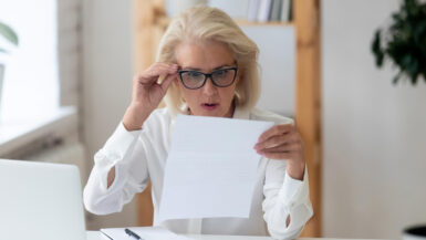 Comment un simple bug informatique a-t-il privé des millions de retraités de leurs pensions