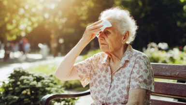 Urgence canicule protéger les seniors, une urgence vitale face à des risques mortels