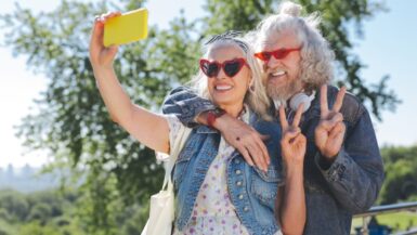 Cet été, découvrez les meilleurs séjours pour les seniors qui veulent voyager ensemble
