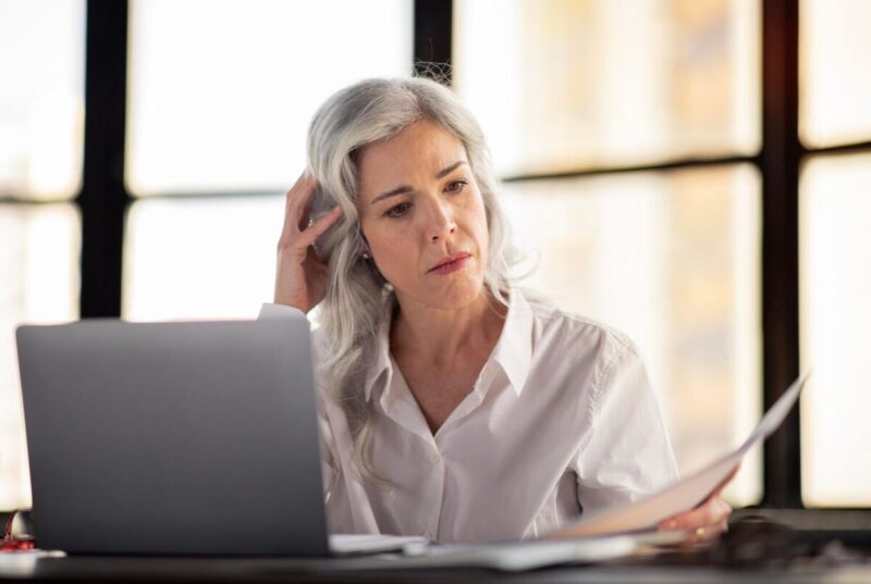 Emploi des seniors : un défi inattendu après 60 ans, découvrez pourquoi