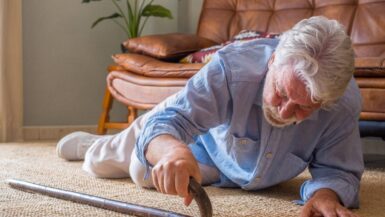 Sécurité en EHPAD : comment protéger les seniors des risques de chute ?